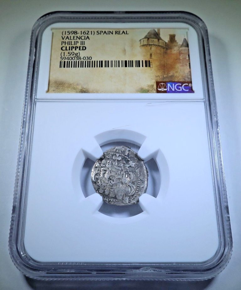 Read more about the article NGC 1600’s Spanish Valencia Silver 1 Reales Antique Colonial Old Pirate Cob Coin