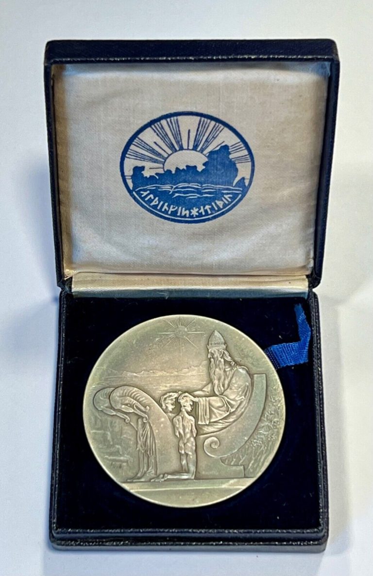 Read more about the article Iceland Medallic 1000 Years Althing Silver 10 Kronur 1930 UNC in Original Box