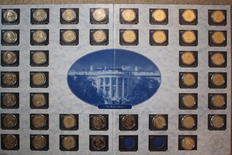 Read more about the article USA Presidential Five Dollar Coin Series (Liberia) | 41 Coins + Book/Holder
