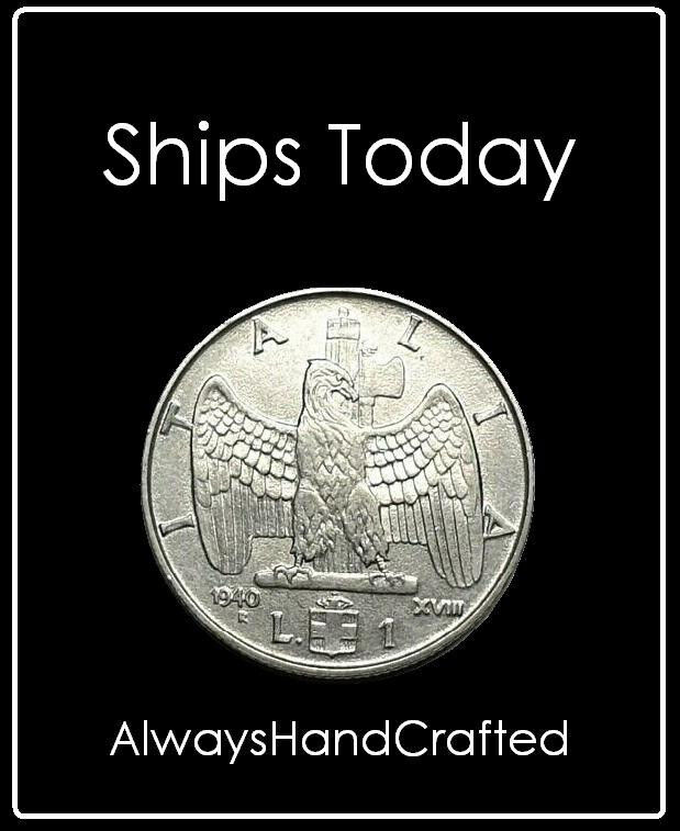 Read more about the article 1 LIRA Italy Mussolini Coin – 27mm ww2 italian fascist imperial eagle  NEAR MINT
