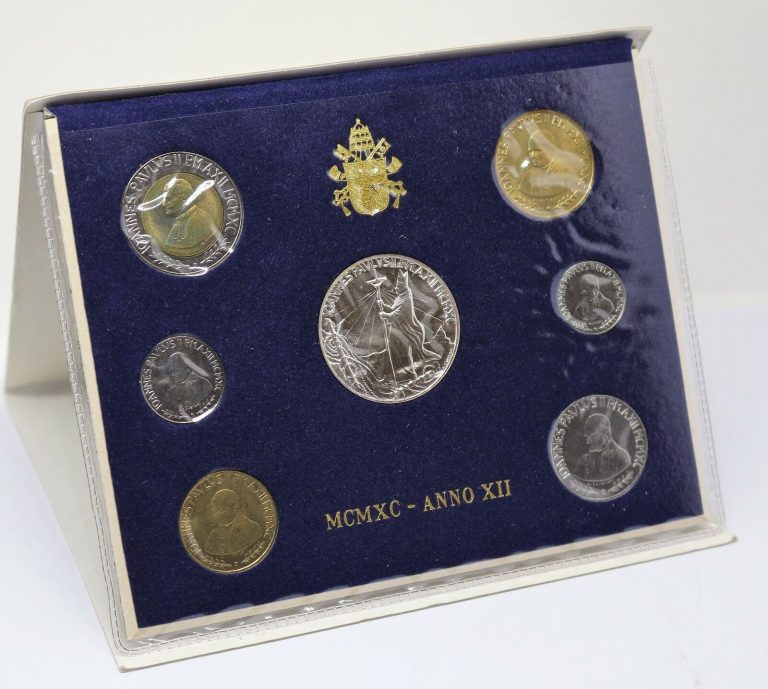 Read more about the article 1990 Vatican City Divisional Year XII Coins Set FDC MF29973