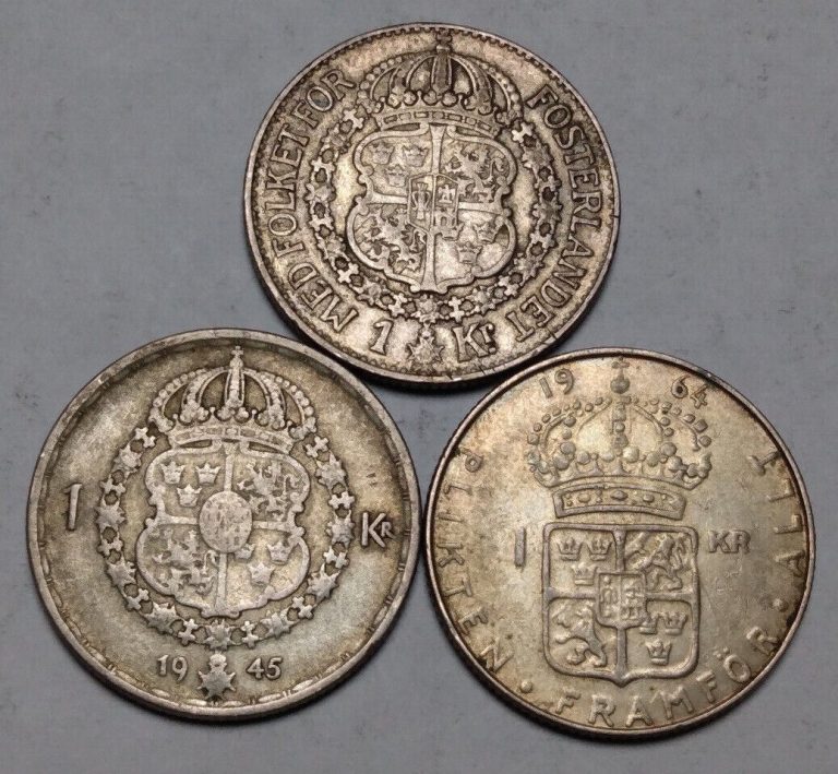 Read more about the article Lot of 3x Silver 1 Krona Coins of Sweden 1930 1945 1964 Type Set