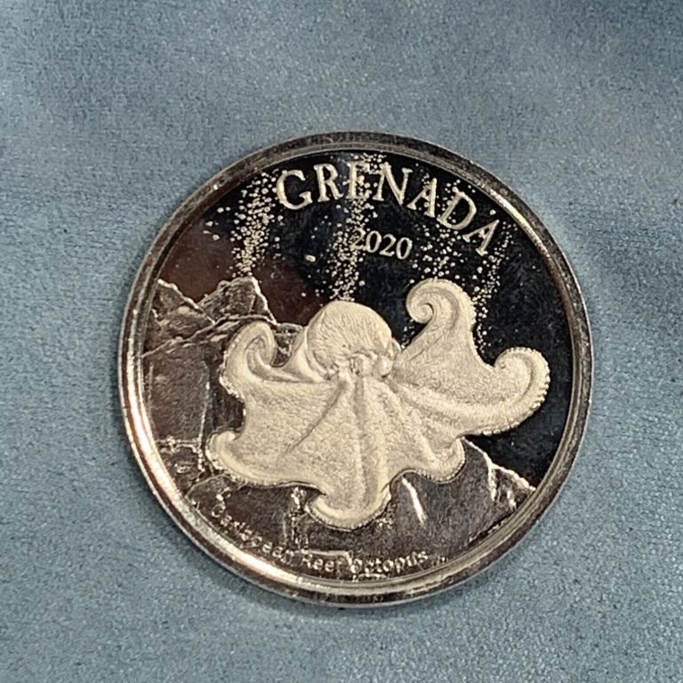 Read more about the article 2020 Grenada Octopus Scottsdale Mint 1 oz .999 Silver Coin Round (Free 🚢)