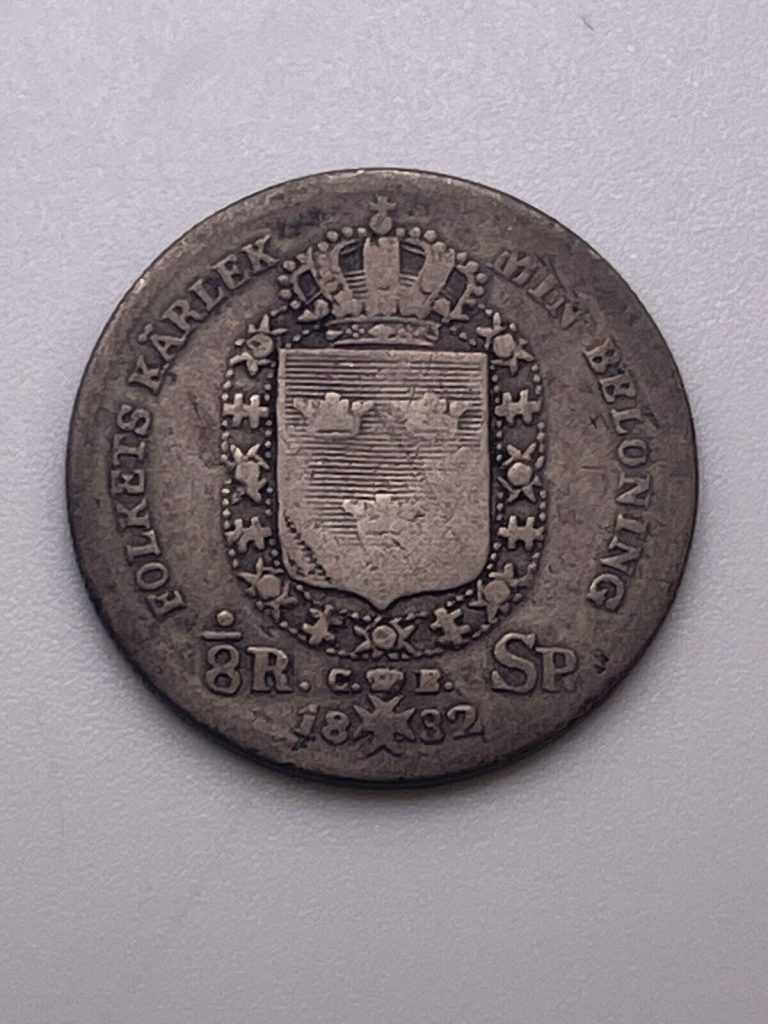 Read more about the article SWEDEN  1/8 RIKSDALER  1832  KM#626  FINE