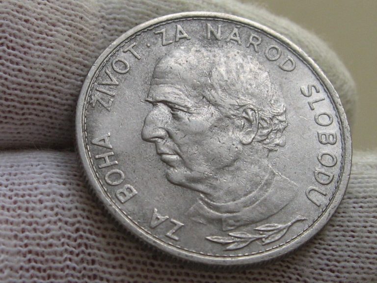 Read more about the article Slovakia 1939 5 Korun Nickel Coin  nice! AU