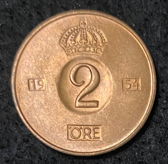 Read more about the article Sweden 2 Ore 1954 UNC World Coins