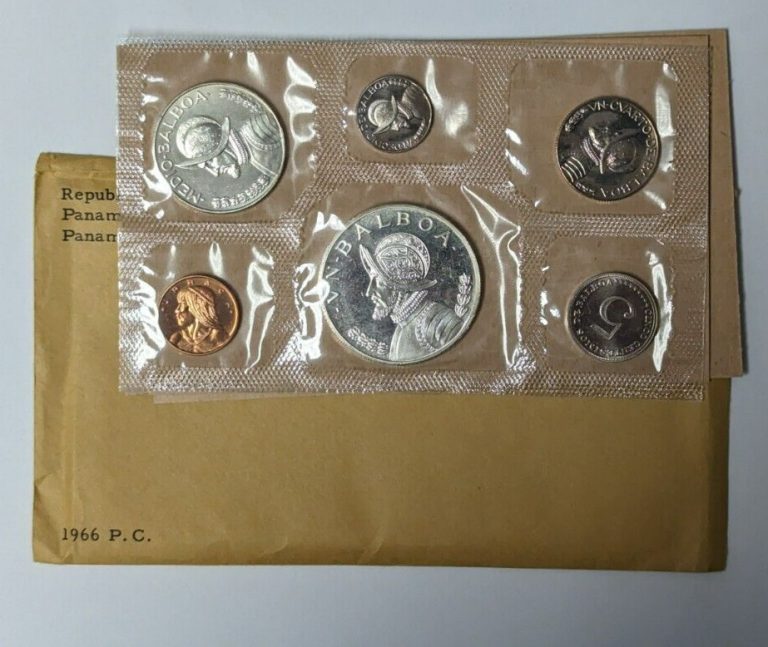 Read more about the article 1966 Republic of Panama Proof Set w/ OGP