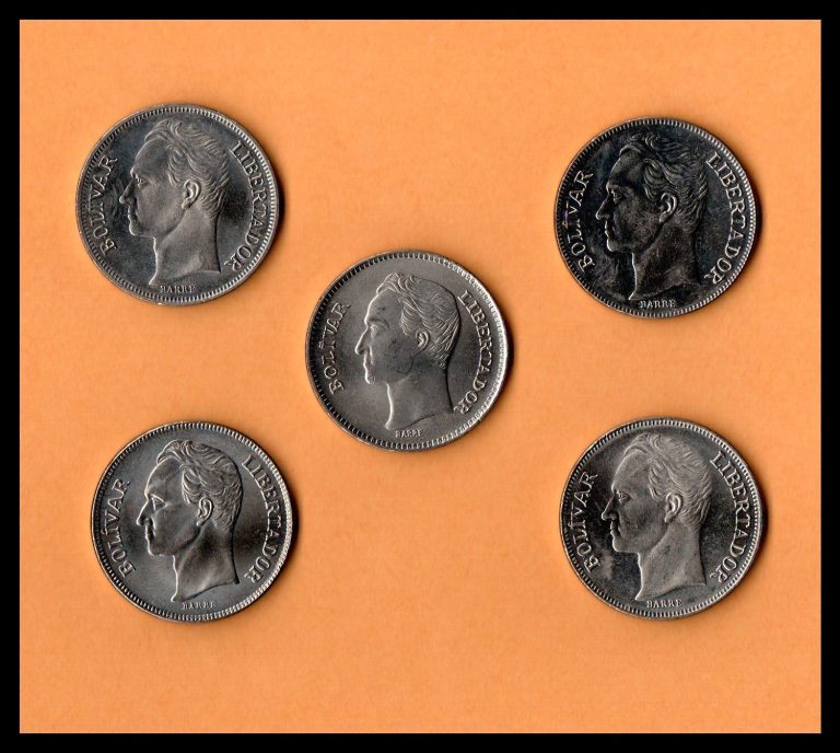 Read more about the article Venezuela UNC Lot 5 Coins 5 Bolivares Different Dates 1977/1987/1988/1989/1990