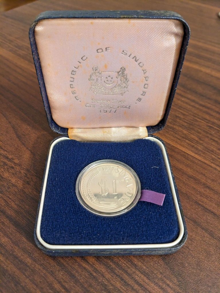 Read more about the article 1977 Singapore $1 Proof Coin with COA