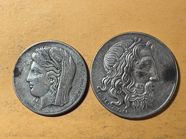 Read more about the article A set of 2 Greece 10 and 20 Drachmai Silver Coins  issued in 1930