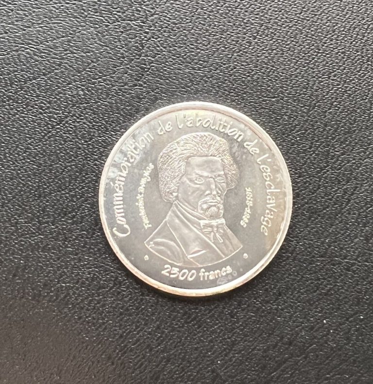 Read more about the article 2007 Mali 2500 Francs Silver Coin Abolition of Slavery