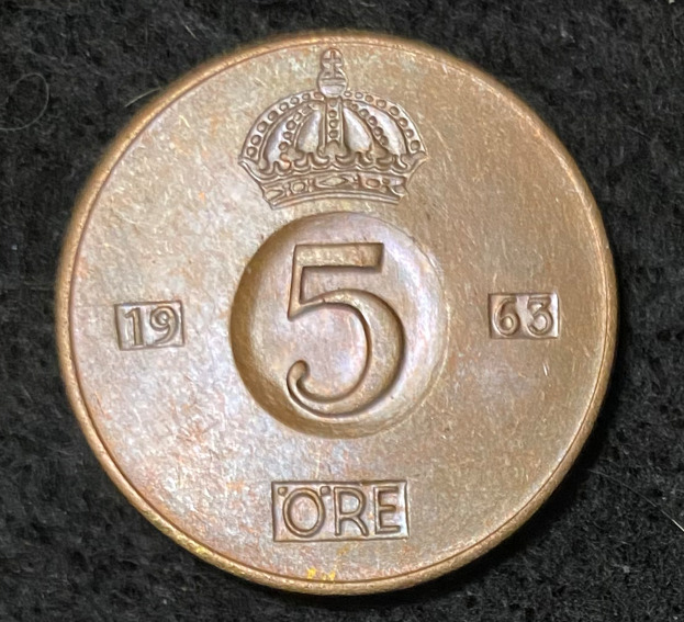Read more about the article Sweden 5 Ore 1963 UNC World Coins