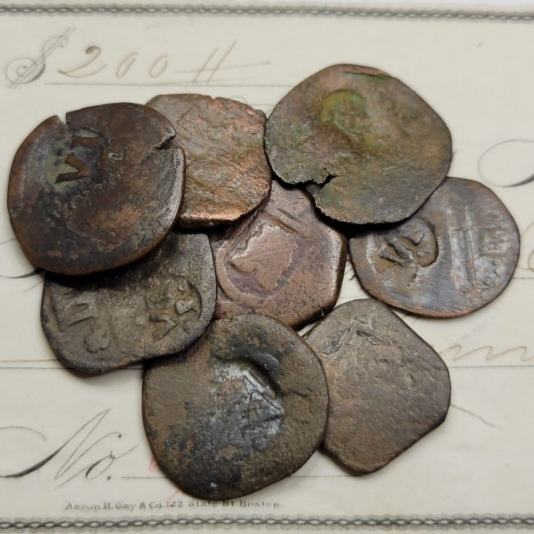 Read more about the article 1600’s Pirate Cob Coin Copper Maravedis Original Colonial Spanish *C251
