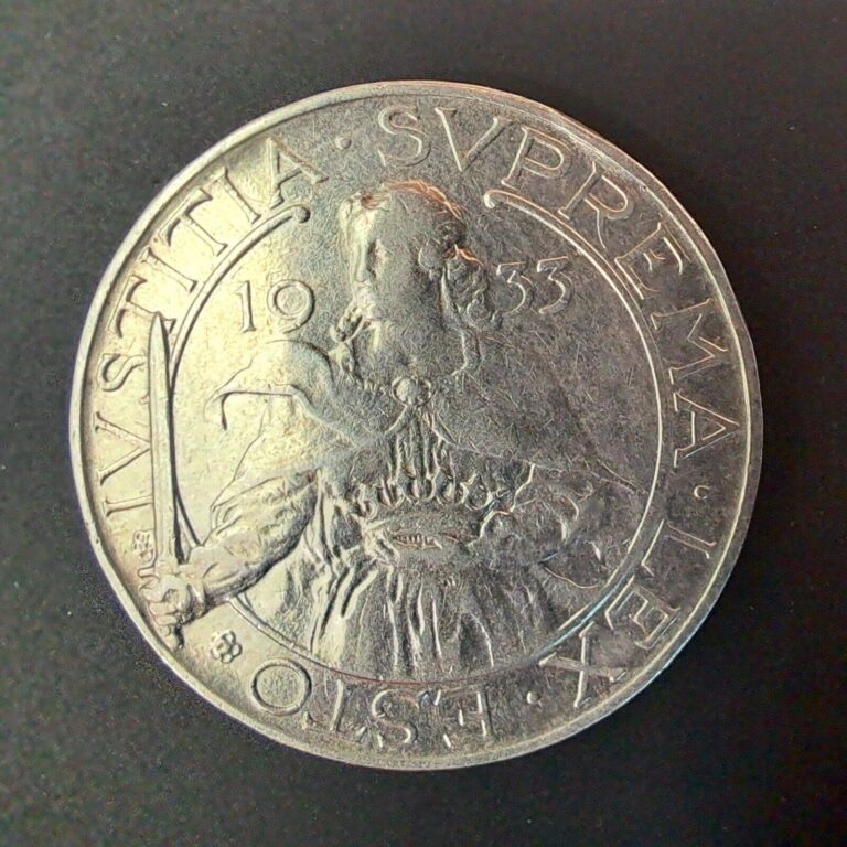 Read more about the article 1933R San Marino 10 Lire 0.835 Silver KM #10 World Coin