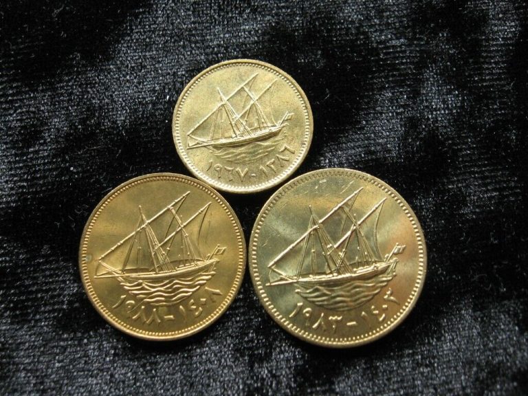 Read more about the article 3 assorted Old world coin lot KUWAIT 1  5  10 fils “Sailboat” (95)