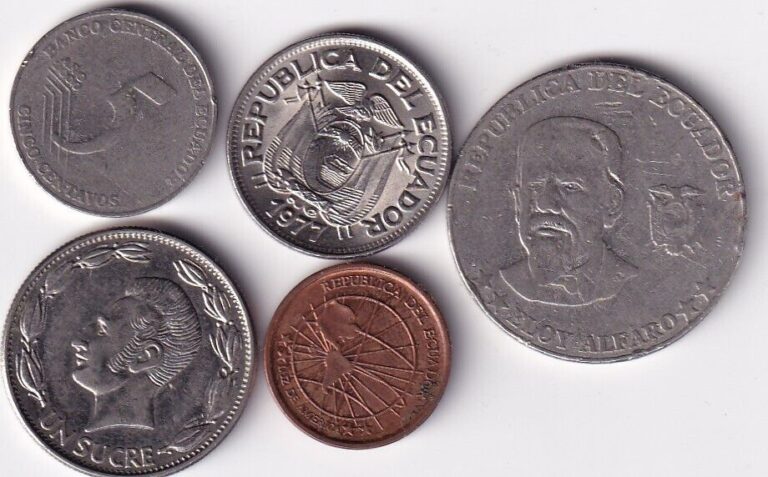 Read more about the article Lot of 5 Ecuador coins  1  5  and 50 centavos  1 sucre  1977- 2003
