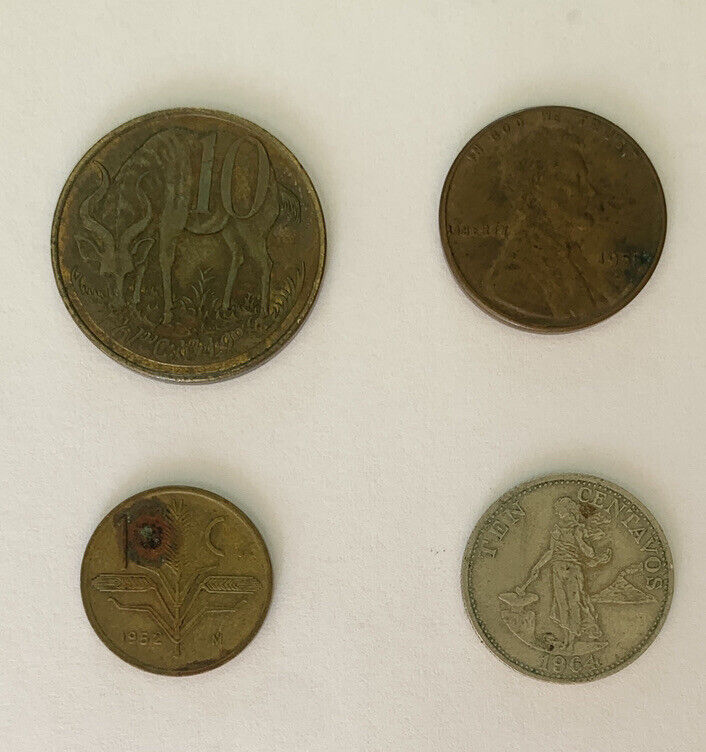 Read more about the article Assorted Coin Lot 4x