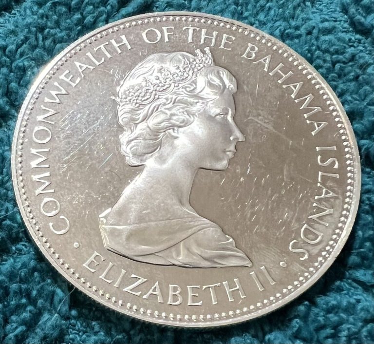 Read more about the article 1971 Bahamas islands 5 dollars proof silver coins   see the pictures for details