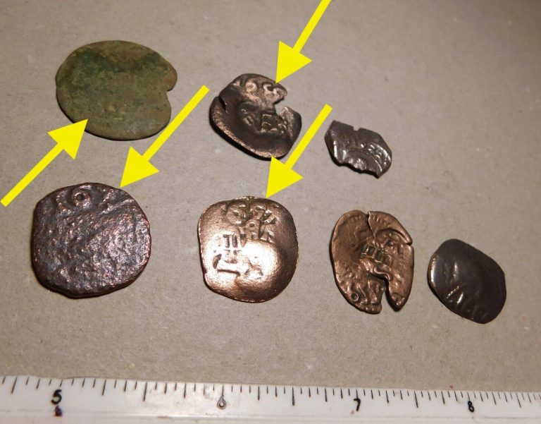 Read more about the article 1600s DATED Spanish coins  treasure of 7 pieces !!