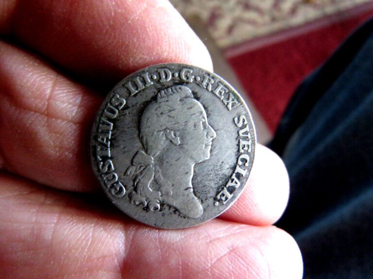 Read more about the article Sweden 1/6 Riksdaler 1779 – Gustav III Nice Silver Coin