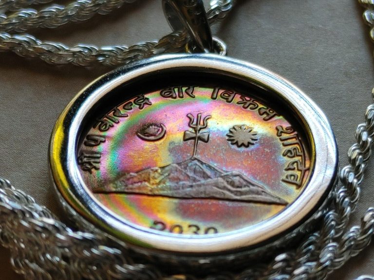 Read more about the article Trident and Himalayas rare Nepal coin pendant  sterling silver 24″  rope chain.