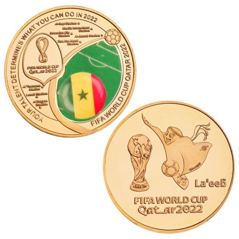 Read more about the article 2022 World Cup Gold Plated Challenge Coin Flag Football Souvenir Gift for Fans