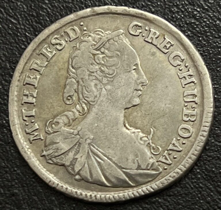 Read more about the article 1745 KB HUNGARY Queen Maria Theresia Madonna Silver 15 Krajczar Coin