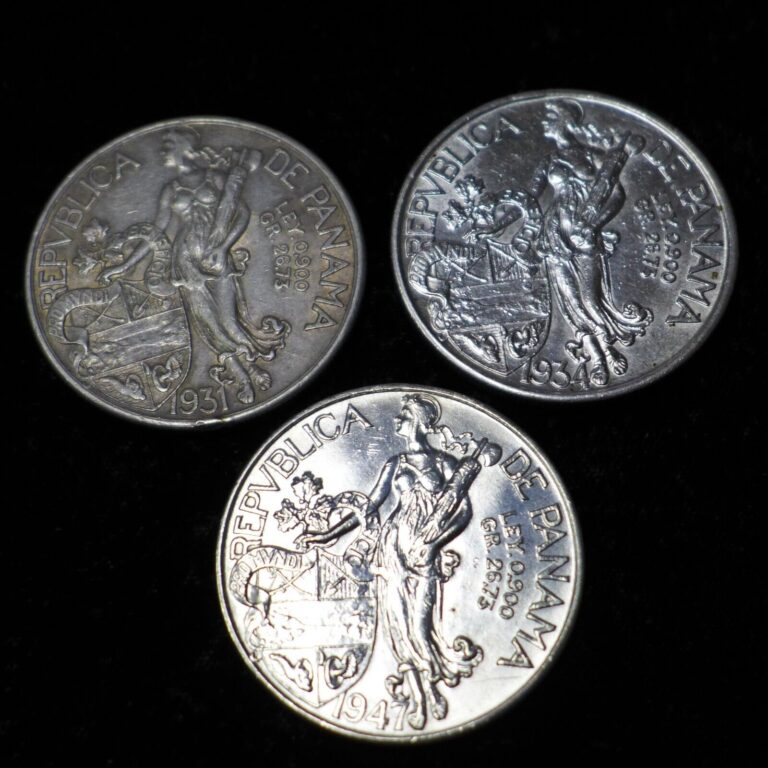 Read more about the article Lot of (3) 1931  1934  1947  Panama 1 Balboa Silver Coins.