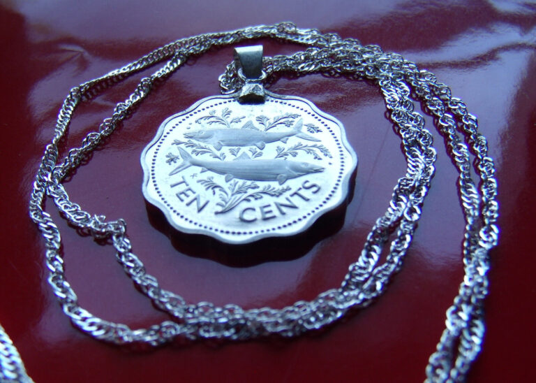 Read more about the article Bahamas Two Bone Fish Proof Coin Pendant on a 30″ 925 Silver Wavy Twist Chain