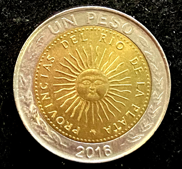 Read more about the article Aregentina 1 PESO Random Year BI-METALLIC KM112 Circulated World Coin