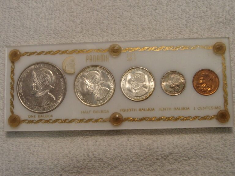 Read more about the article 1953 Panama 5 Coin Set Silver Balboa Crown 1/2 1/4 1/10 and 1 Centesimo
