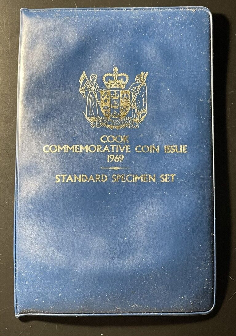 Read more about the article New Zealand 1967 UNC Coin Sets: Lot of 2- Ordinary and Specimen
