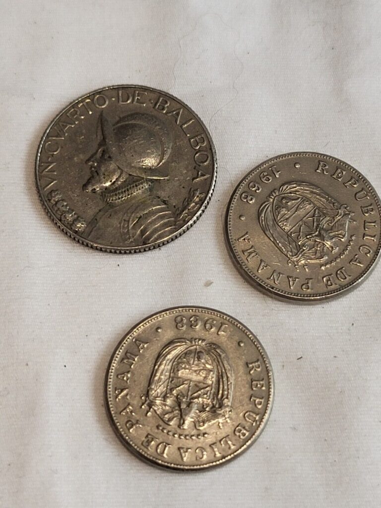 Read more about the article 3 Panama Coins