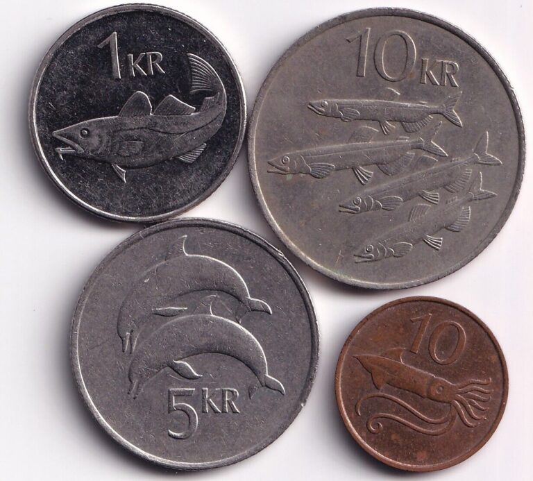 Read more about the article Lot of four Iceland coins  10 aurar  1  5  and 10 kronur  1981- 2005