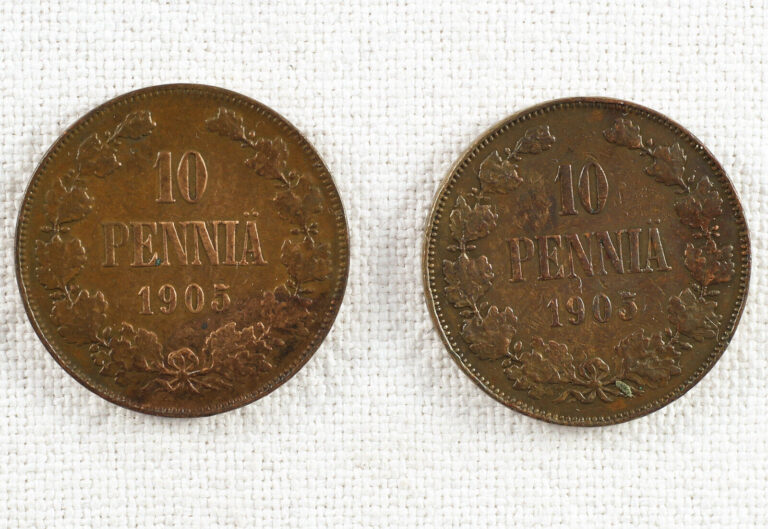 Read more about the article Two 1905 Finnish 10 Pennia Coins
