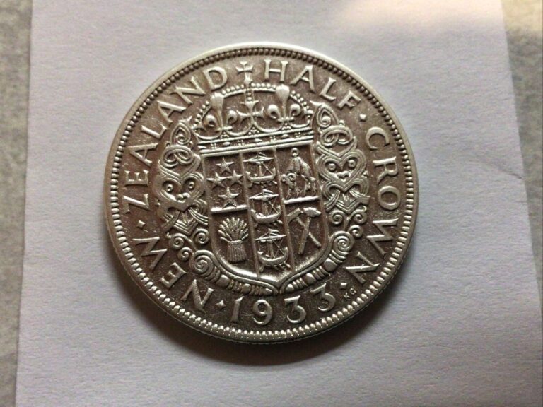 Read more about the article 1933 New Zealand Half Crown Silver KM-5
