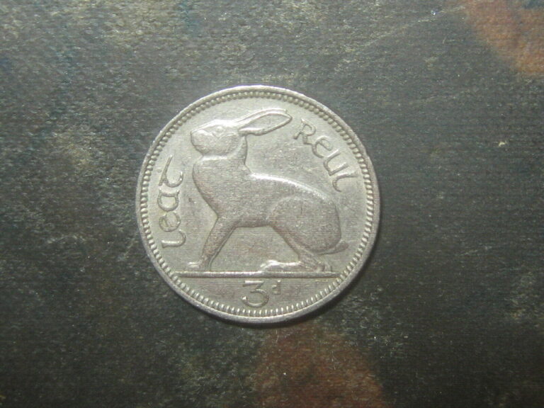 Read more about the article Vintage Antique Silver Tone Irish Celtic Ireland Rabbit/Harp 3 Pence Coin