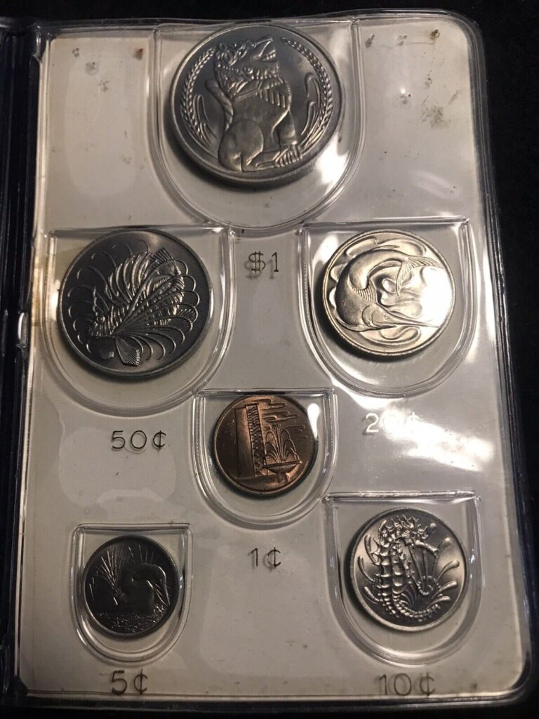 Read more about the article 1968 New Coin Issue Singapore-Uncirculated Coins – Mint Issue Plastic Folder !