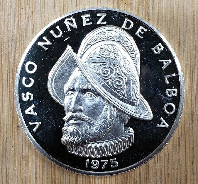 Read more about the article 1975 Panama 1 Balboa Silver Proof Coin with capsule