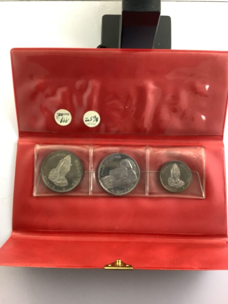 Read more about the article 1970 3 Coin Set  Republic Of Ecuatorial Guinea 999 Silver 100 Pesetas  50 peseta