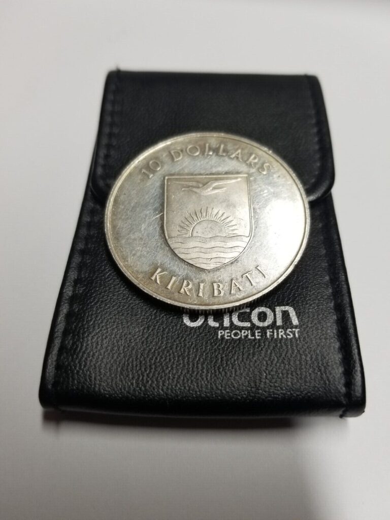 Read more about the article Silver Bullion  Kiribati 10 dollars silver coin. great condition