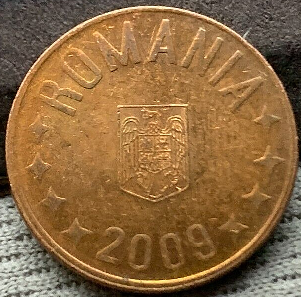 Read more about the article 2009 Romania 5 Bani Coin AU UNC   Eagle without crown   #X77