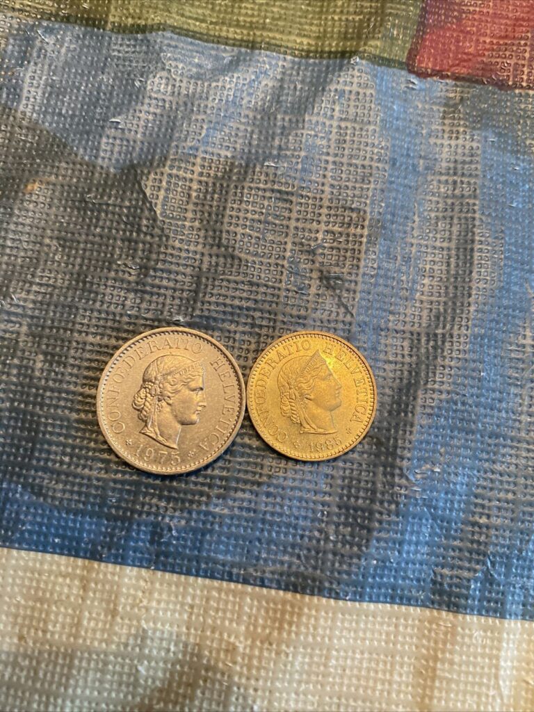 Read more about the article Switzerland 1985 5 Rappen  1975 10 Rappen- 2 Coins