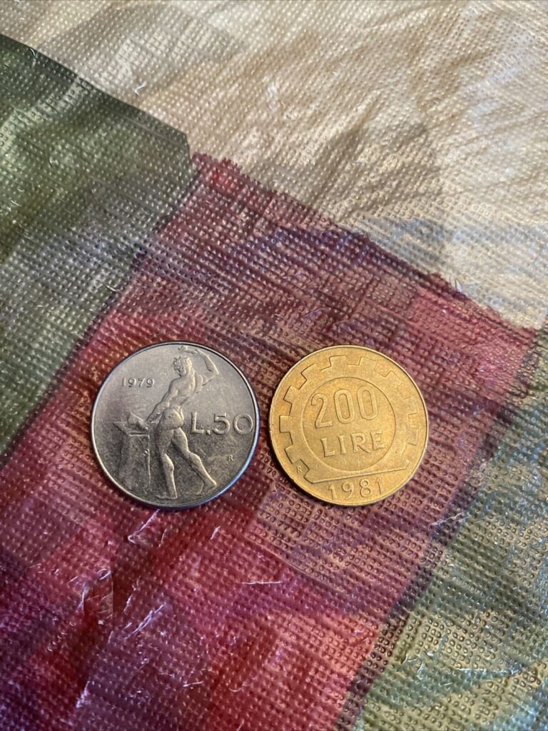 Read more about the article 2 Coins Italy 1979 50 Lire  1981 200 Lire Circulated