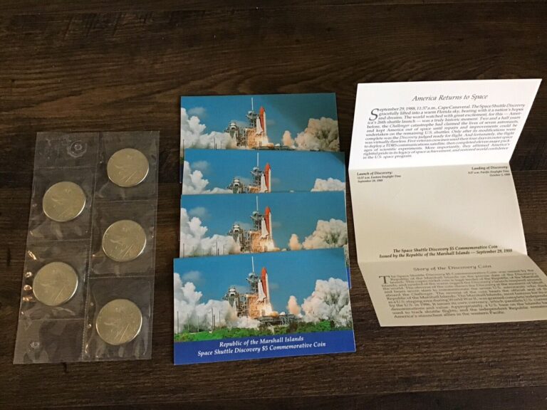 Read more about the article 5 Sealed 1988 Republic of the Marshall Islands Space Shuttle Discovery $5 Coins