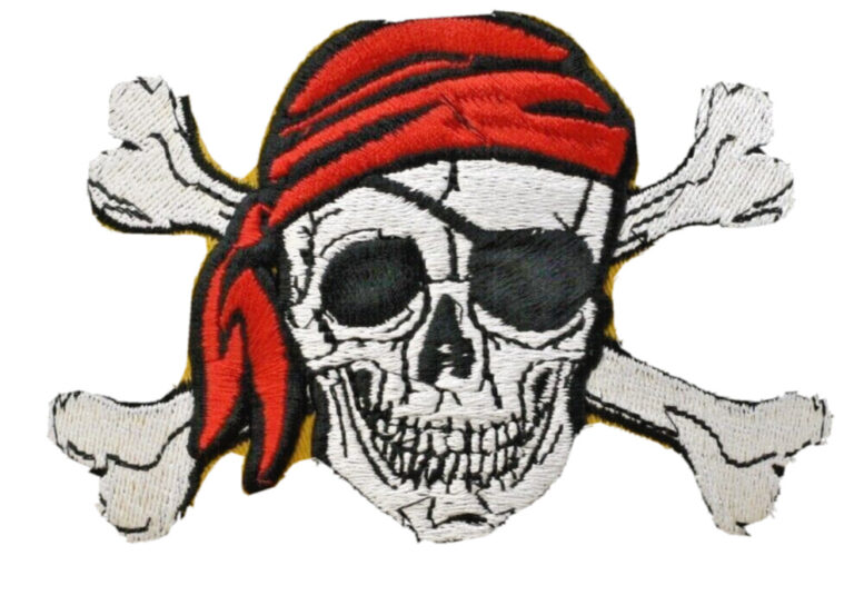 Read more about the article “Pirate Era”  Spanish Copper Cob Treasure Coin + FREE 100+ Year Old BONUS!