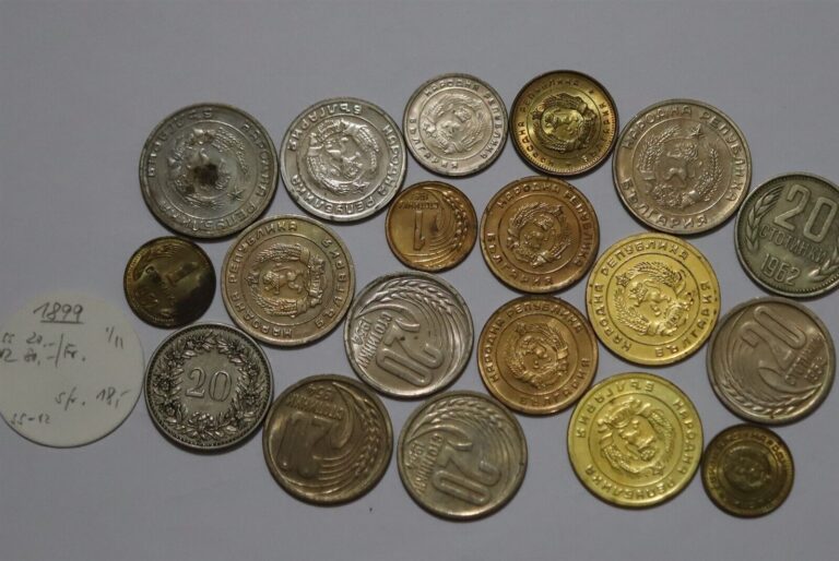 Read more about the article BULGARIA + SWITZERLAND OLD COINS LOT B46 WV7