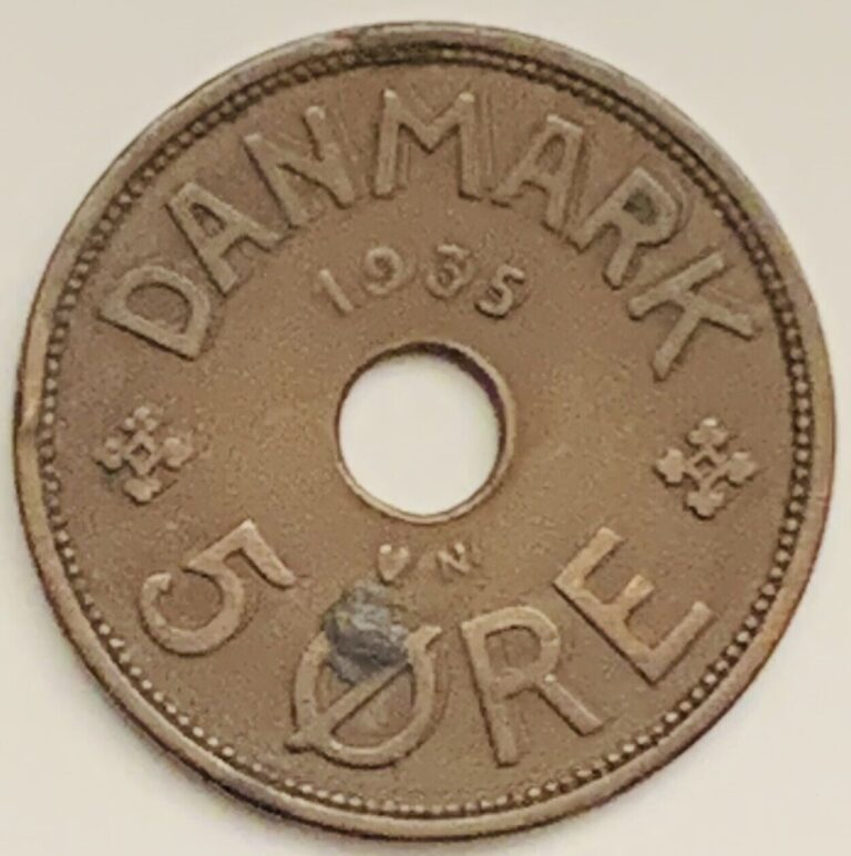 Read more about the article 1935 Denmark 5 0re KM# 828.2 Circulated Condition