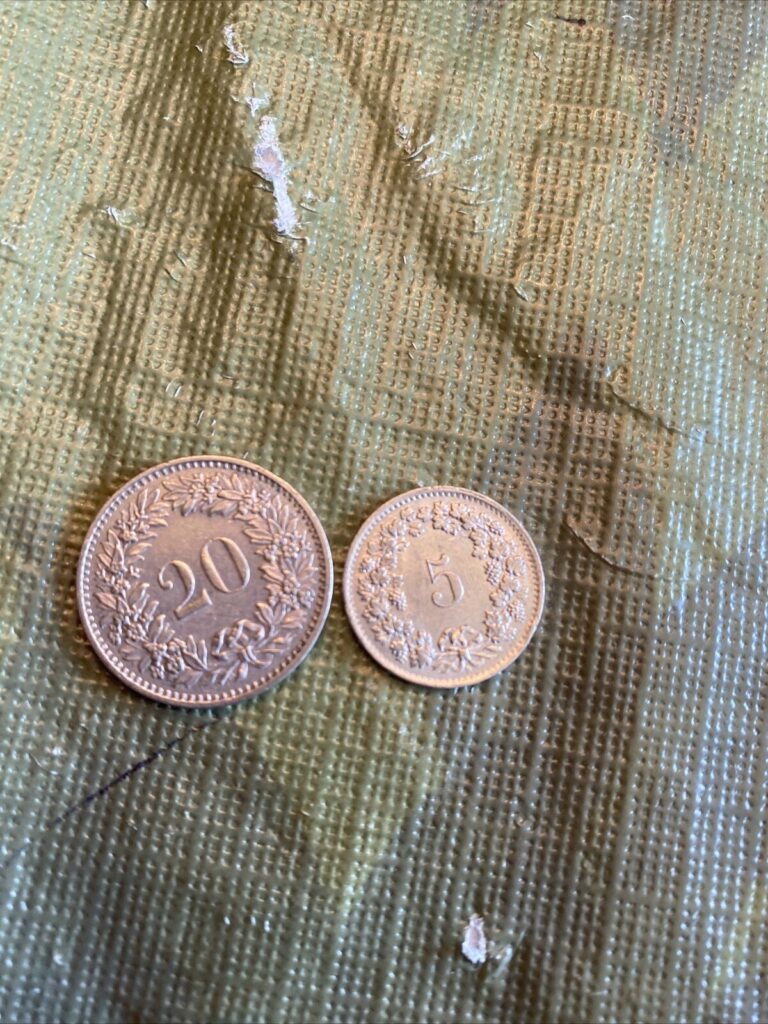 Read more about the article Switzerland 1964 5 Rappen  1975 20 Rappen- 2 Coins