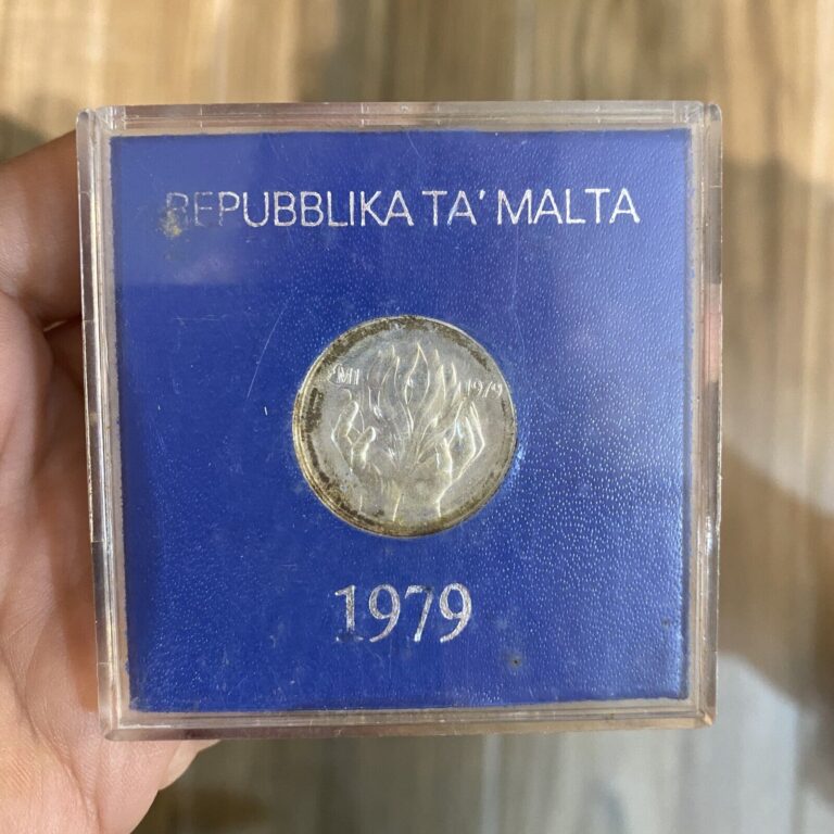 Read more about the article 1979 Malta End of Military Facilities LM 1 Silver Coin Brilliant Uncirculated